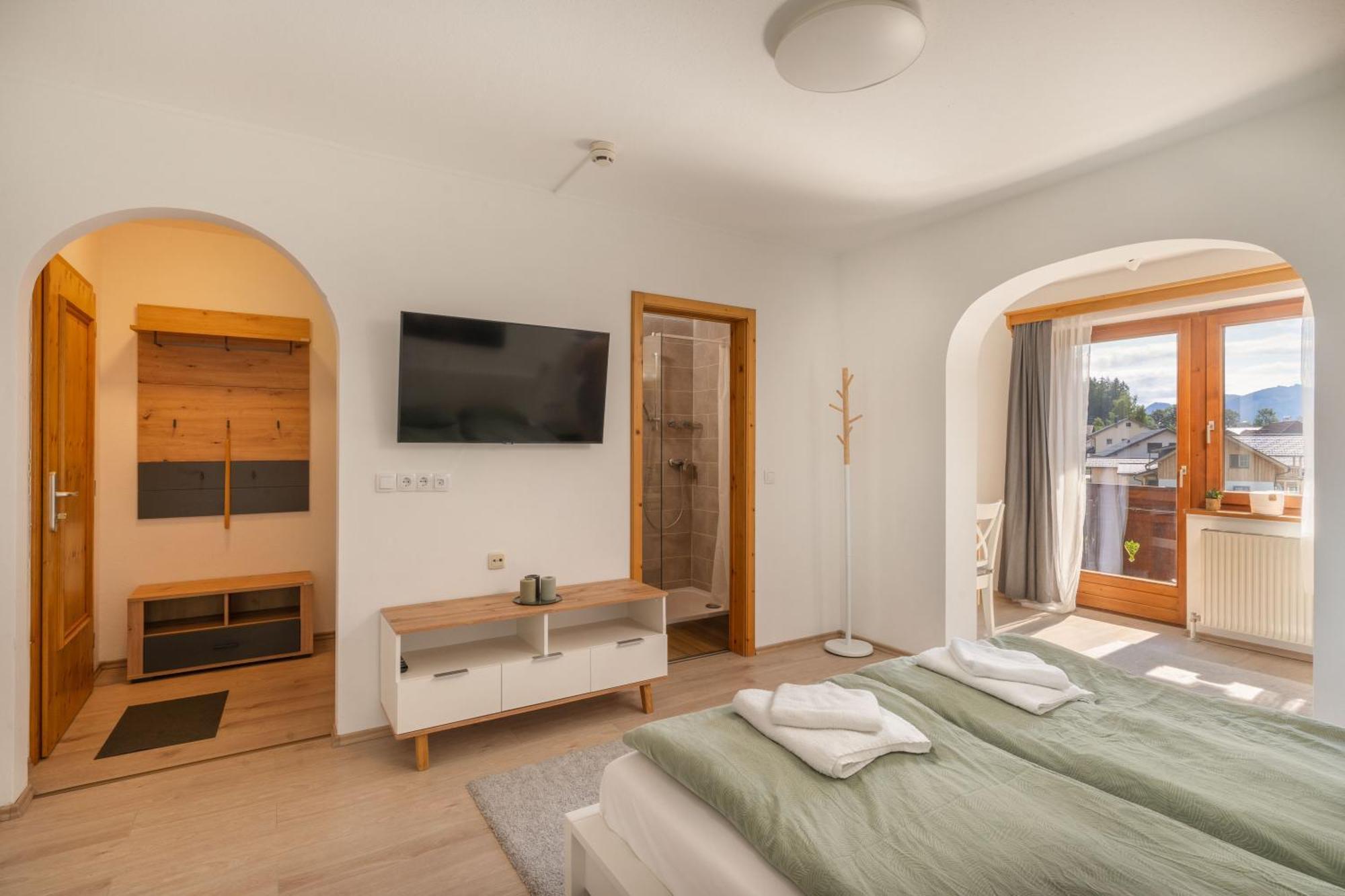 Lobe Apartment Бад Митерндорф Екстериор снимка
